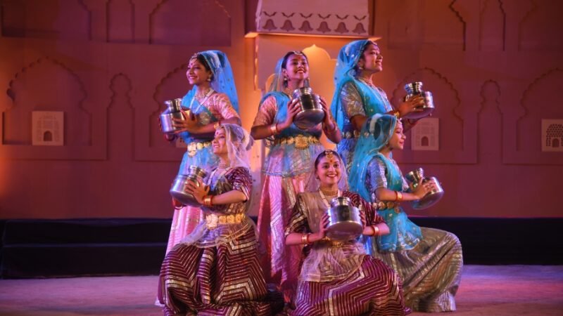 शिल्पग्राम उत्सव चौथे दिन रंगत में आया हाट बाजार: गुजरात की लखूटी संस्कृति की झलक दिखी शिल्पग्राम में: आज राजस्थान दिवस